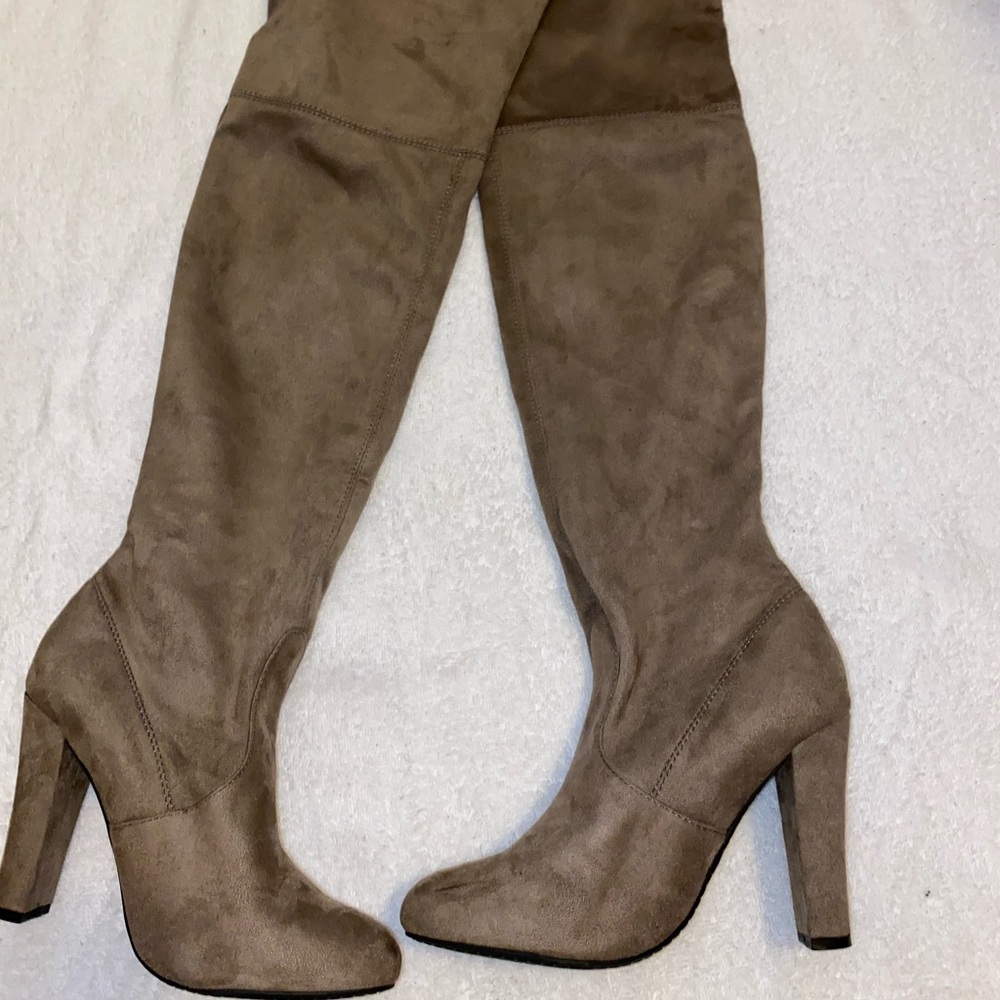 Steve Madden boots
